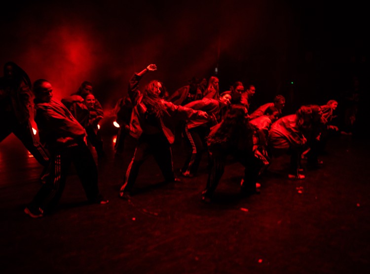 STREET DANCE TEAM
